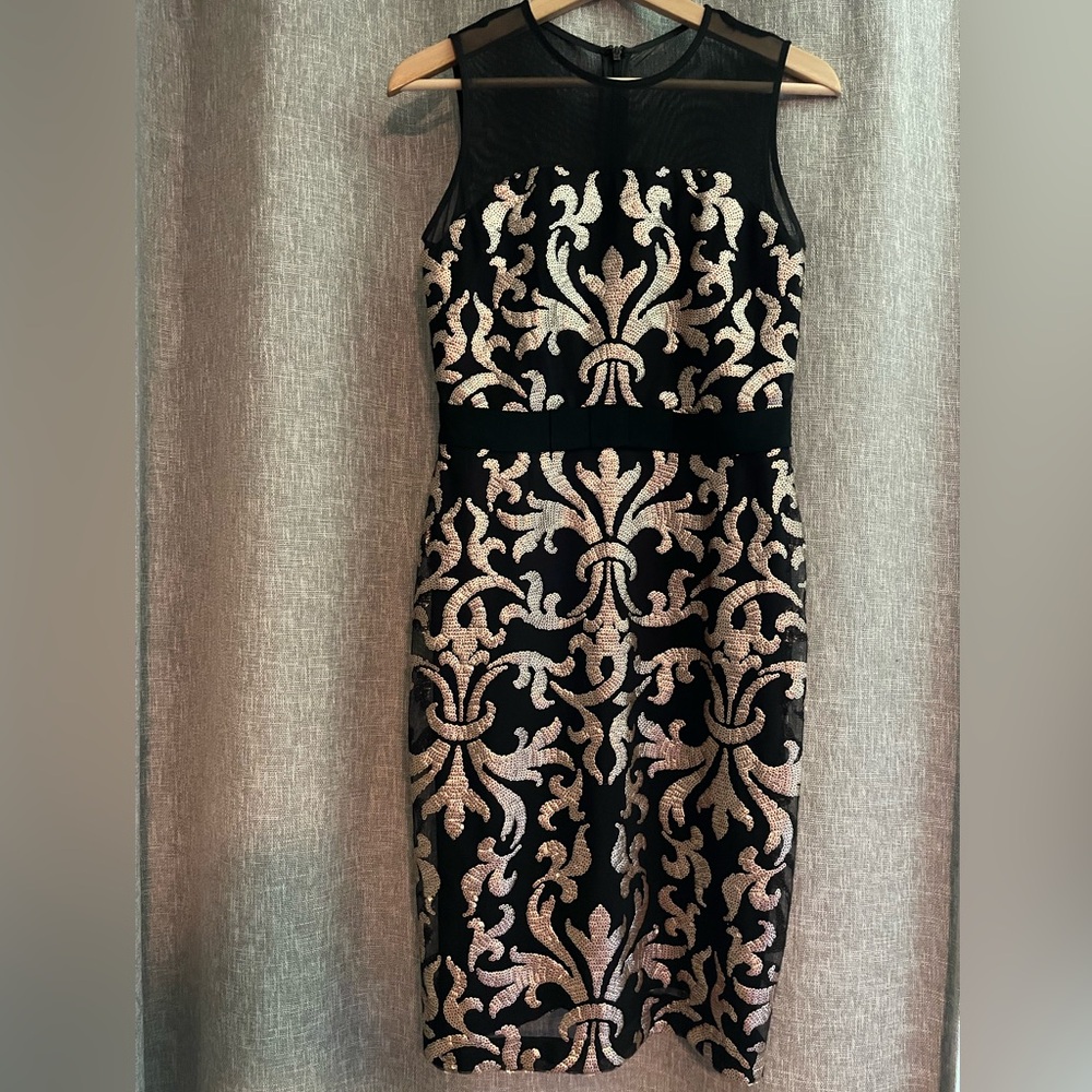 Black and gold sequin formal dress - size 4